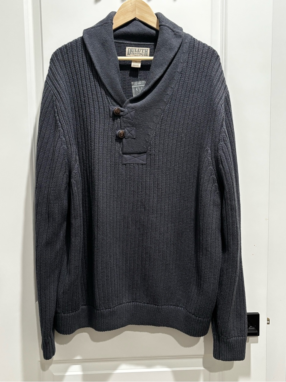 Duluth Trading Co Men's Shawl-Neck V‑Style Button Pullover - Charcoal Gray